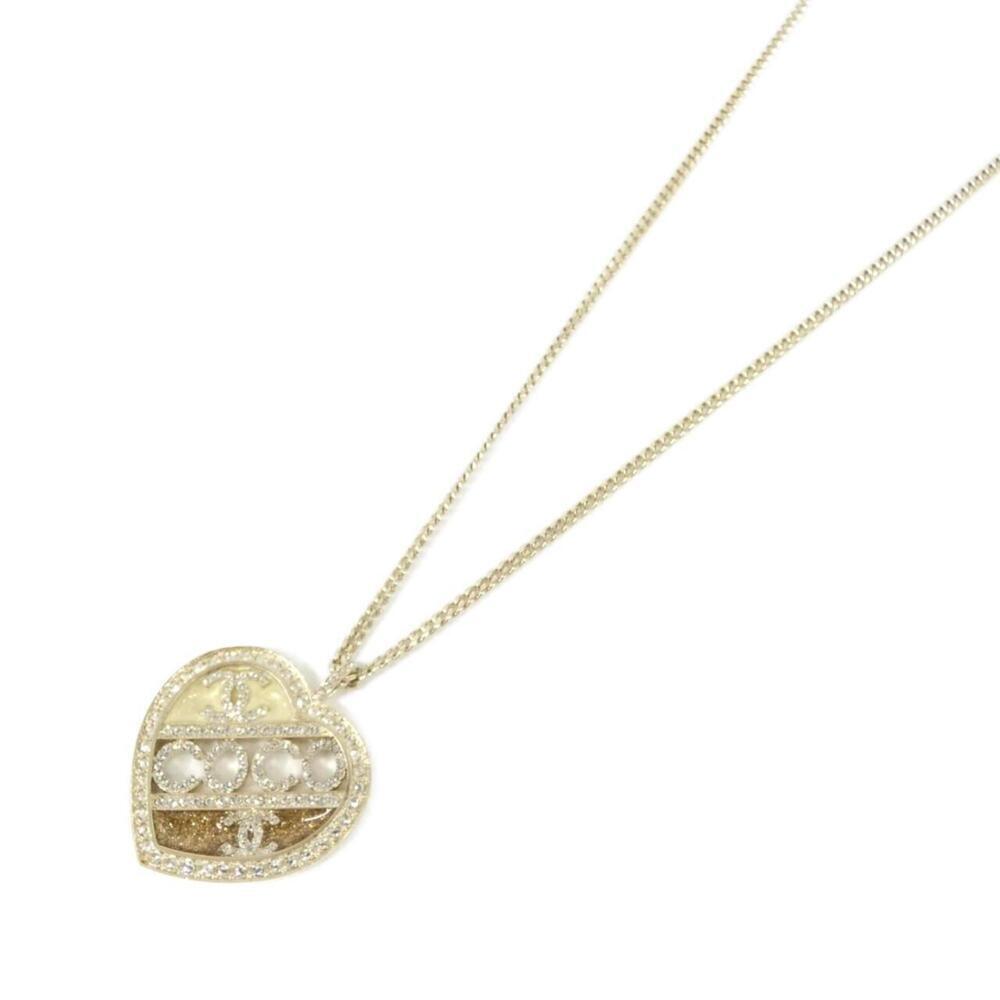 CHANEL White Necklace